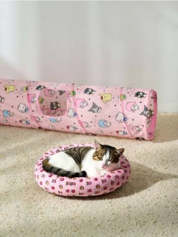 Ліжечко для домашніх тварин Hello Kitty - різнобарвний Ліжечко для домашніх тварин Hello Kitty - різнобарвний