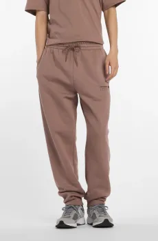 Мужские коричневые спортивные брюки Linear Graphic Fleece Pant Коричневый L New Balance MP53508EAS