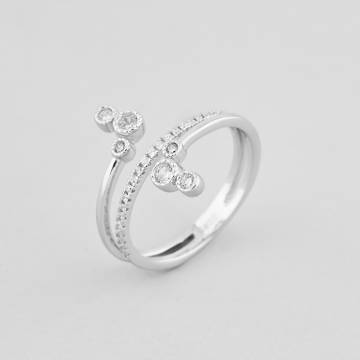 Серебряное кольцо Minimal 510438б-16 16 Серебряное кольцо Minimal 510438б-16 16