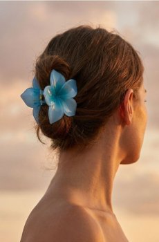 Заколка для волосся у формі квітки - light blue
