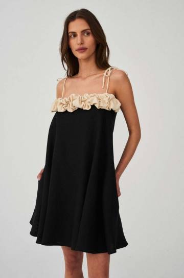 Платье Undress Code Bambina цвет чёрный mini oversize Платье Undress Code Bambina цвет чёрный mini oversize