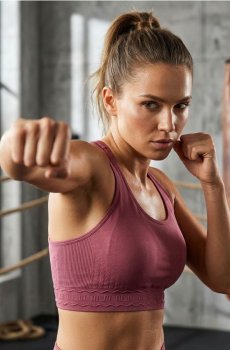 Спортивний топ - пильно-рожевий