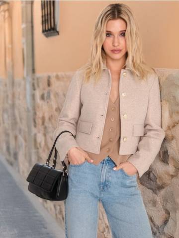 Укорочена куртка - бежевий Укорочена куртка - бежевий