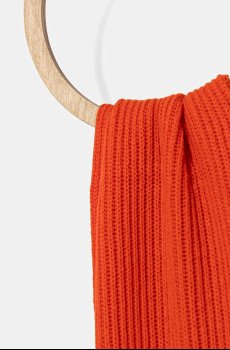 Шерстяной шарф MAX&Co.