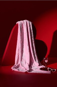 Плед з флуоресцентним принтом - рожевий