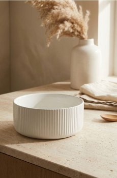 Рифлена однотонна миска - білий