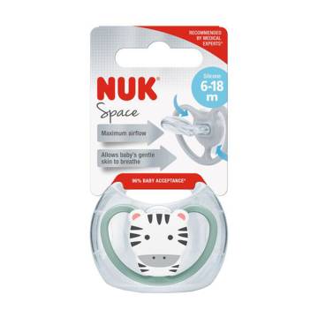 Силиконовая ортодонтическая пустышка NUK Space от 6 месяцев до 1.5 года, зебра, 1 шт (3952612)