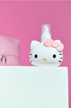 Гель для душу з кокосовим ароматом із дозатором піни Hello Kitty - білий