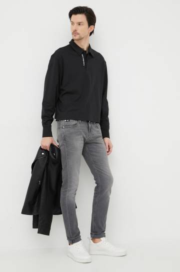 Хлопковый лонгслив Calvin Klein Jeans цвет чёрный однотонный Хлопковый лонгслив Calvin Klein Jeans цвет чёрный однотонный