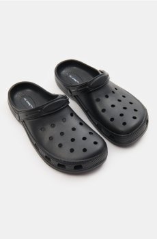 Пінні крокси з ремінцем на п’яті - чорний