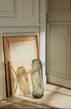 Декоративная ваза ferm LIVING Water Swirl