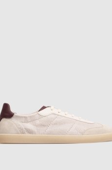 Бежевые комбинированные кроссовки с логотипом