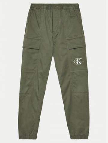 Calvin Klein Jeans Joggery Essential IB0IB02270 Зелений Regular Fit Calvin Klein Jeans Joggery Essential IB0IB02270 Зелений Regular Fit