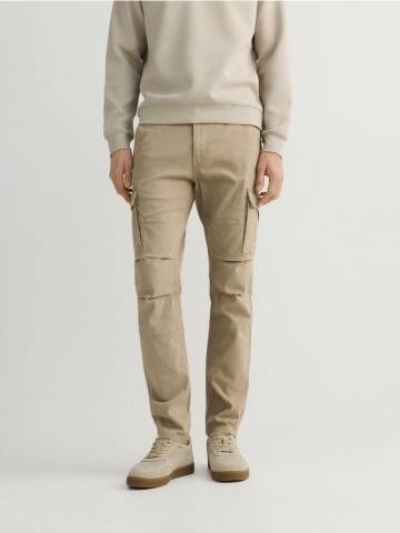 Reserved - Штани slim fit у стилі карго - бежевий - 5472L-08X Reserved - Штани slim fit у стилі карго - бежевий - 5472L-08X