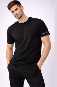 STREET BUGS Men Brand Logo T-shirt