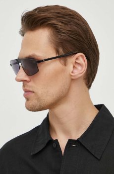 Солнцезащитные очки Guess