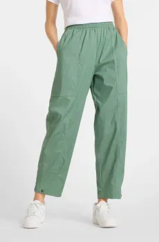 Женские зеленые брюки Utility Зеленый L New Balance WP51501DKJ