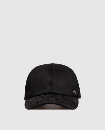 Черная кепка из кашемира и кожей крокодила