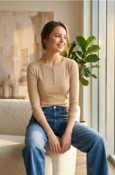 Футболка з довгим рукавом - пшеничний