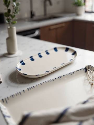 Блюдо - білий Блюдо - білий