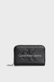 Женский черный кошелек SCULPTED MED ZIP AROUND MONO Черный ONESIZE Calvin Klein K60K607229