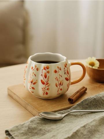 Чашка з принтом - білий