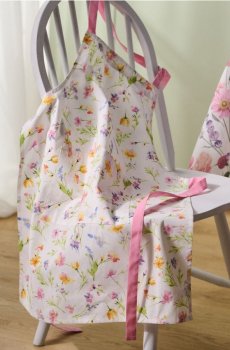 Фартух з квітами - різнобарвний