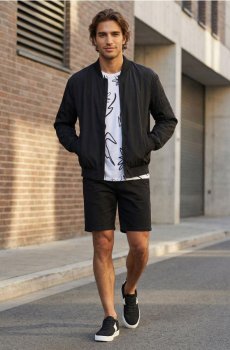 Бомбер - чорний