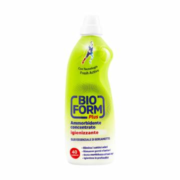 Концентрированный ополаскиватель для белья Bioform Plus Fresh Active с ароматом бергамота, 40 стирок, 1 л Концентрированный ополаскиватель для белья Bioform Plus Fresh Active с ароматом бергамота, 40 стирок, 1 л