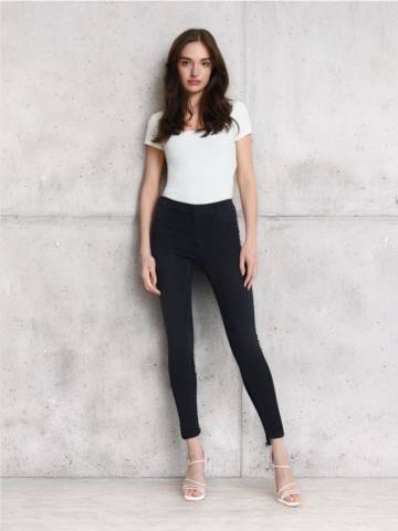 Джегінси - чорний Джегінси - чорний