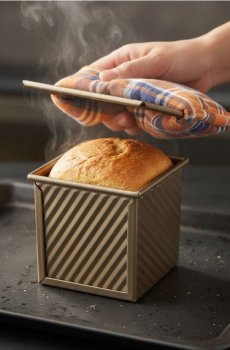 Форма для випікання - золотий