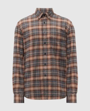 Коричневая рубашка в клетку