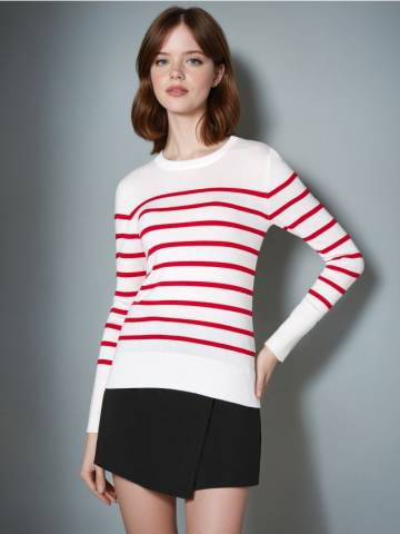 Джемпер у смужку - червоний