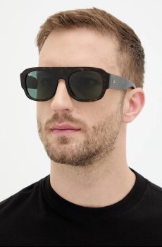 Солнцезащитные очки Ray-Ban