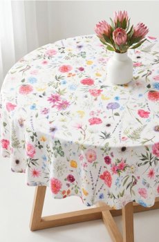 Кругла скатертина з квітковим мотивом - рожевий