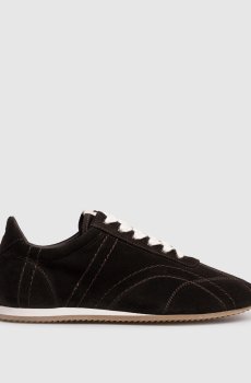 Коричневые замшевые кроссовки с патчем логотипа