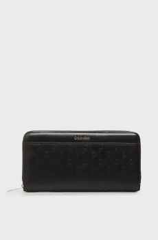 Женский черный кожаный кошелек EMBOSSED Черный ONESIZE Calvin Klein LV04F1097G
