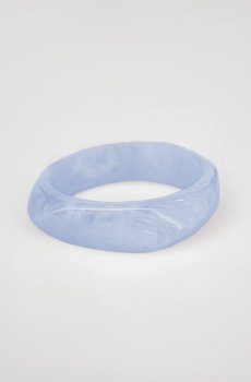 Блакитний масивний браслет