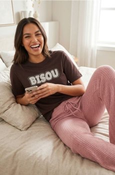 Розкльошені штани - рожевий