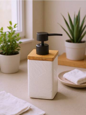 Дозатор для мила - білий