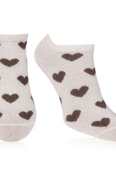 Носки женские AmiGA укороченные, коричневые, с сердечками, размер 23-25