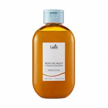 Шампунь Lador Root Re-Boot Vitalizing Shampoo Propolis & Citron для сухой кожи головы, 800 мл Шампунь Lador Root Re-Boot Vitalizing Shampoo Propolis & Citron для сухой кожи головы, 800 мл