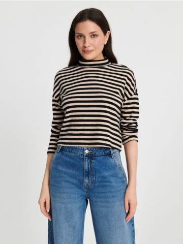 Блузка з коміром-стійкою - чорний