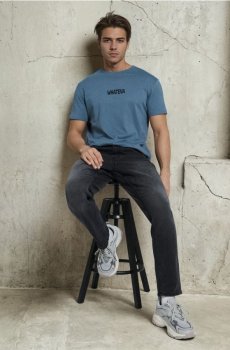 Джинси regular fit з ефектом виварювання - сірий