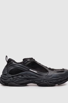 Черные кроссовки Triple S.2