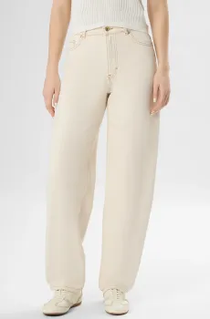 Женские белые джинсы Белый 25 HUGO 50561201;103