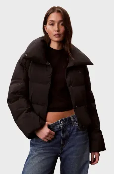 Женский черный пуховик SHORT Черный M Calvin Klein Jeans LV044D521G