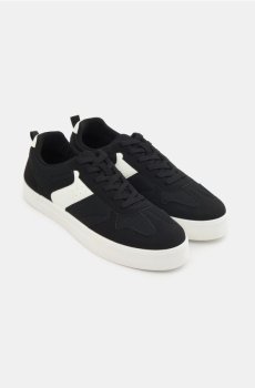Спортивні кеди з контрастною підошвою - чорний