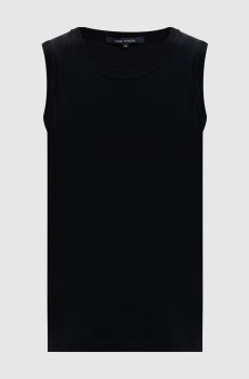 Черная майка в рубчик