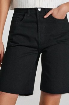 Джинсові шорти з потертостями - чорний
